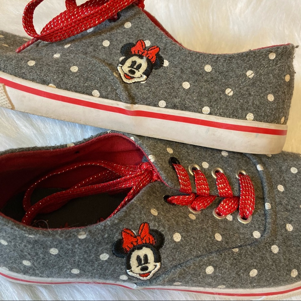 Minnie Mouse Shoes - Picture 4 of 8